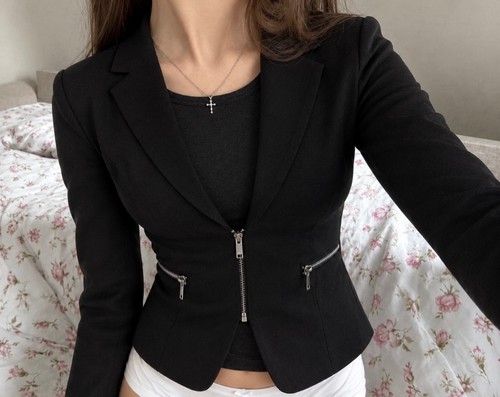 Damenblazer schwarz tailliert